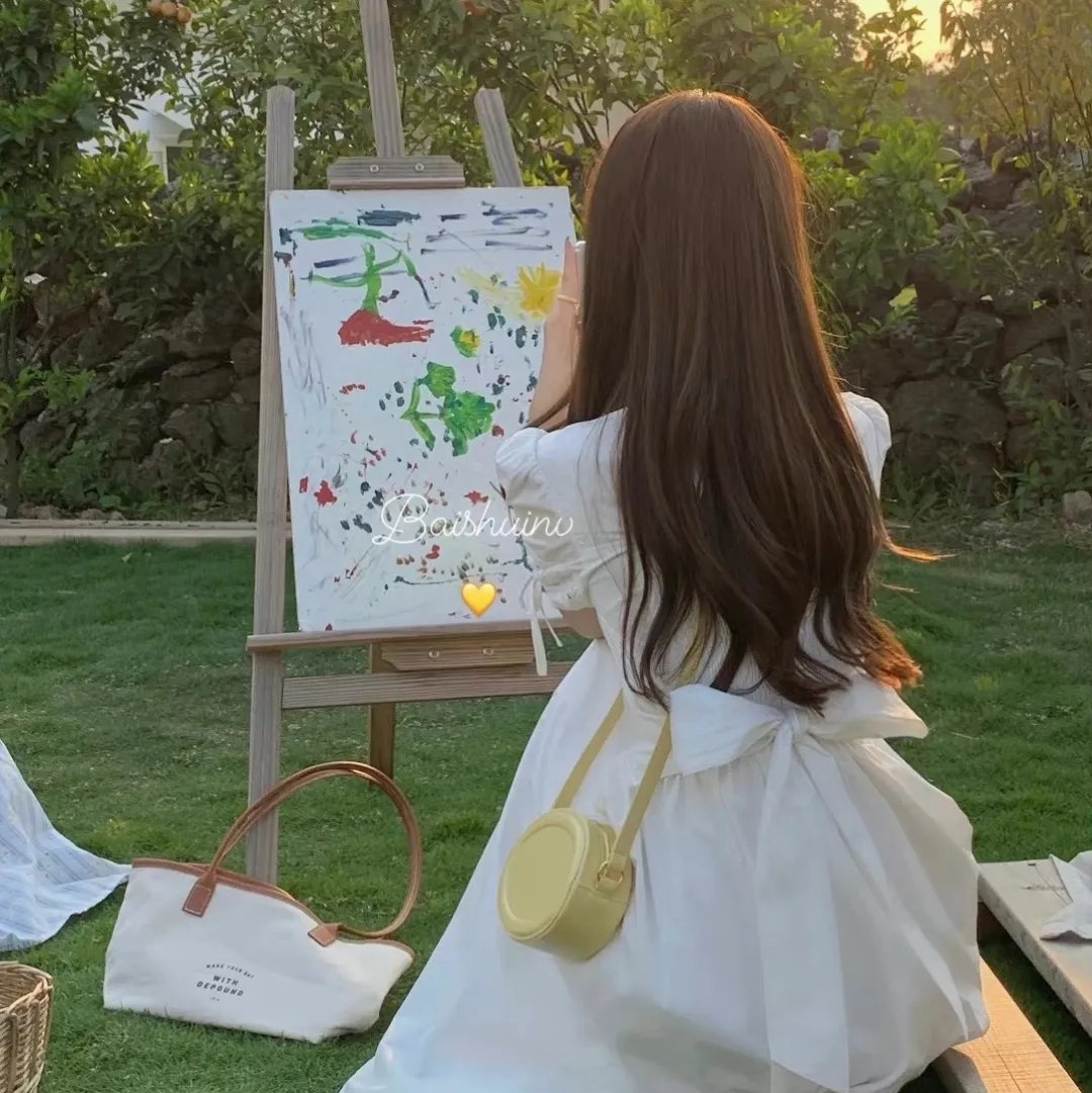 休夫后，化身总裁惊艳全场